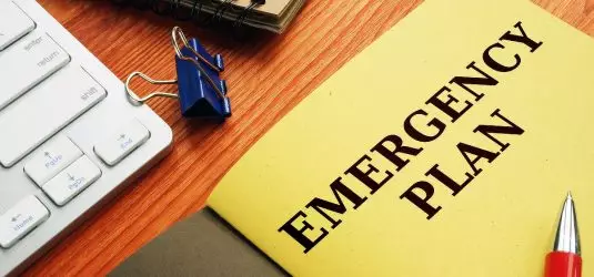 Emergency-Plan-Folder-On-Desk